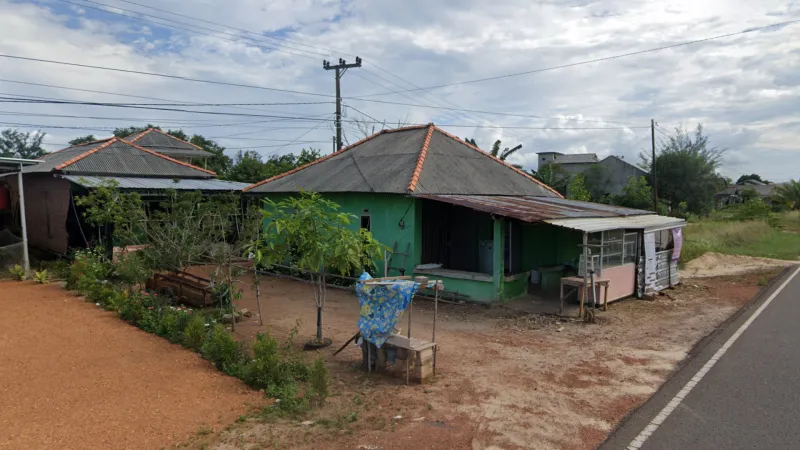 Bangka Tile Lined Rood Edges