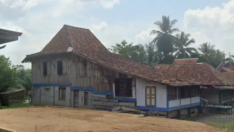 Limas Roof