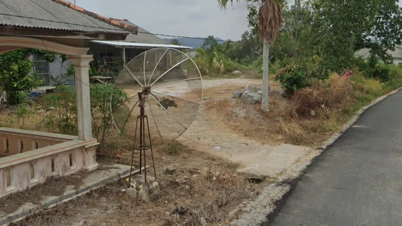Satellite Dish Quadpod Mounts