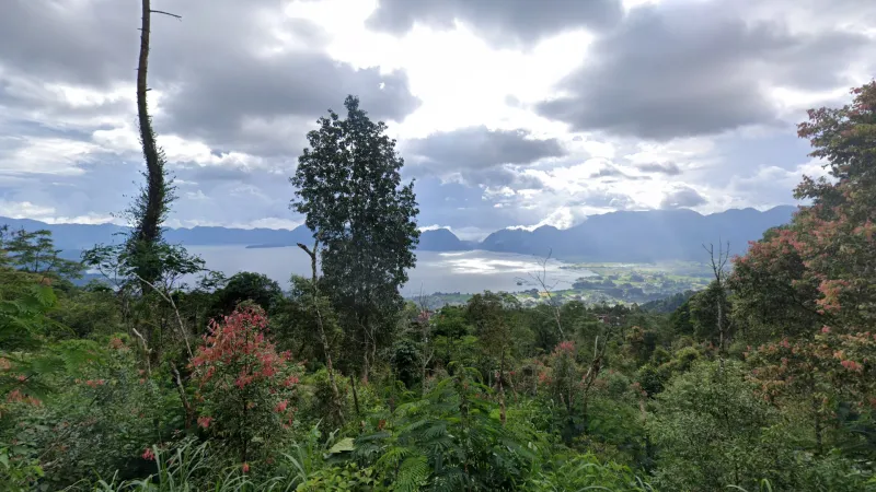 Lake Danau Maninjau